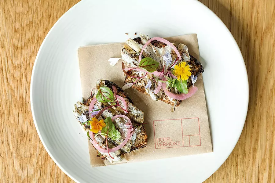 Pickled smelt, quark and aquavit on Red Hen sprouternickel - OLIVER PARINI