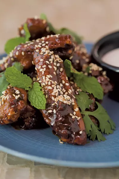Chicken wings - OLIVER PARINI