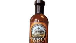 River Run Chef Bottles His Barbecue Sauce