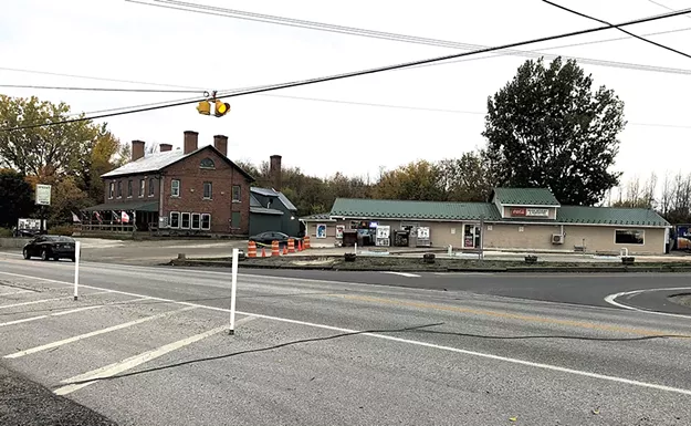 Gas Gauge Champlain Islanders Aren T Sure About A Proposed Maplefields In South Hero Business Seven Days Vermont S Independent Voice Gas Gauge Champlain Islanders Aren T Sure About A Proposed Maplefields In South Hero Business Seven Days Vermont S Independent Voice
