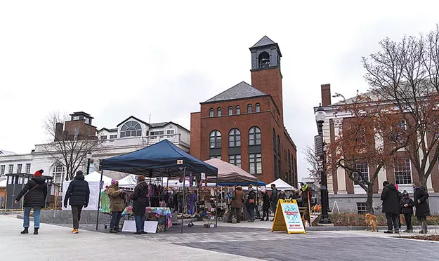 Vermont Artisans Bust Out Their Wares at Burlington City Arts' Outdoor Holiday Market - Vimarsana News