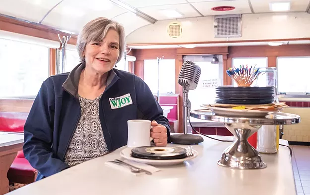 WJOY Host Ginny McGehee Serves Up Timeless AM Radio on 'The Breakfast Table' - Vimarsana News