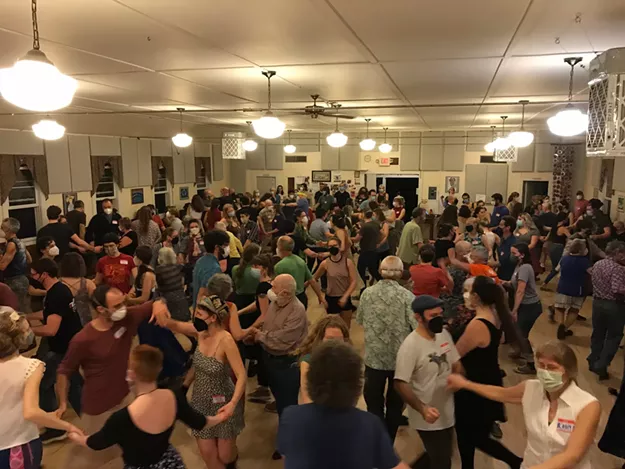 Montpelier Contra Dance - Vimarsana News