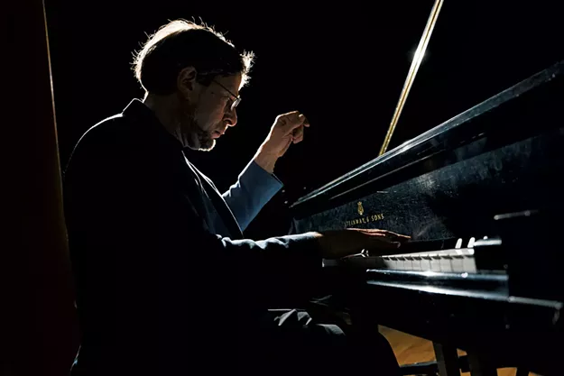 UVM Pianist David Feurzeig Aims to Bring a Concert — and Climate Activism — to Every Vermont Town - Vimarsana News