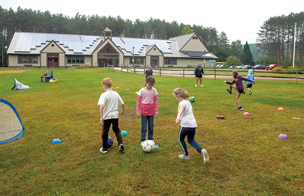 Ripton Will Vote — Again — on the Fate of Its Beloved Elementary School - Vimarsana News