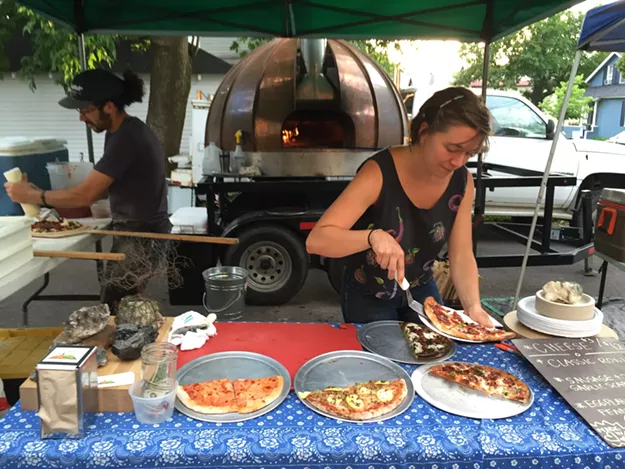 Dining on a Dime: Food Carts at Momo's Market - Seven Days