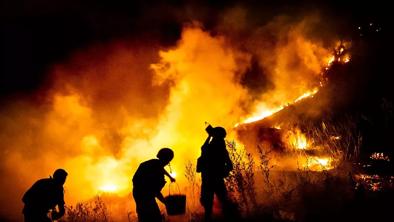Russian Photojournalist Dmitri Beliakov Brings His Images of War in Ukraine to Vermont - Vimarsana News