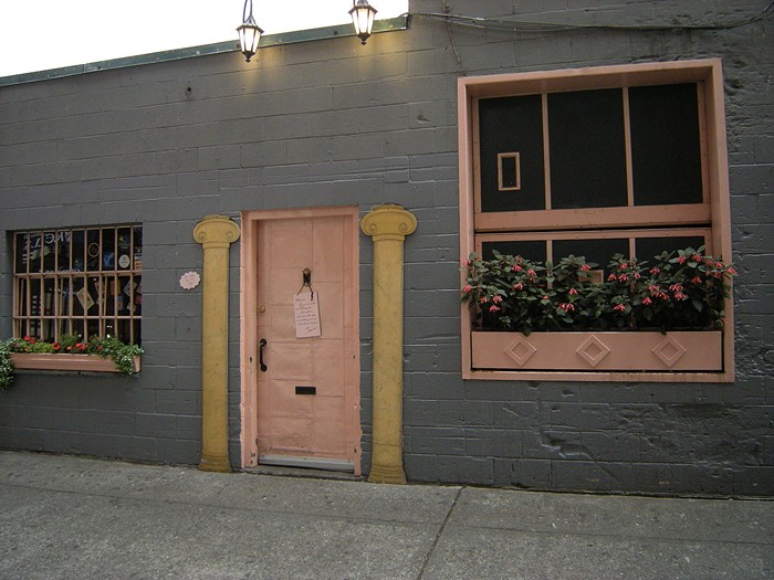 Pink Door Seattle Wa The Stranger