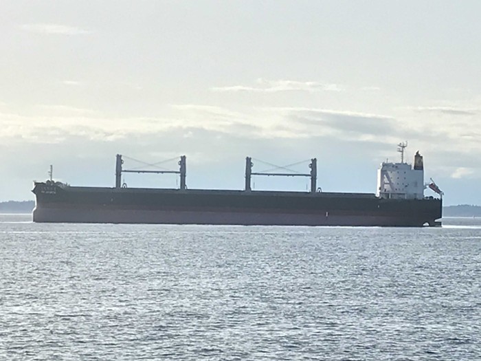 empty_barge.jpg
