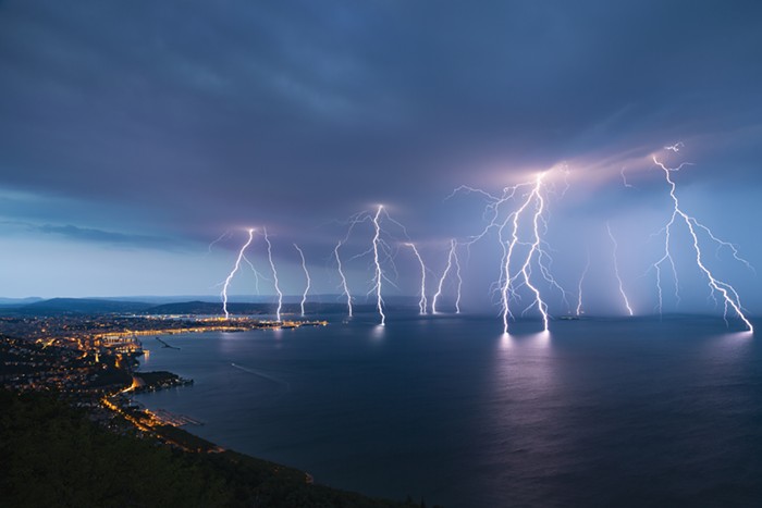 Over 2,000 lightning strikes were recorded in western Washington over the weekend.