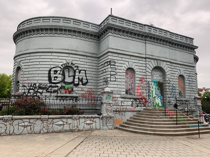 This structure has stood here ever since the reservoir, now buried underneath Cal Anderson Park, was first built in 1901.