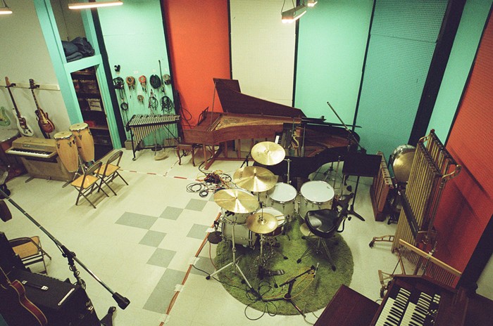Music for Motion pictures of the Thoughts 1 soundview analog 02