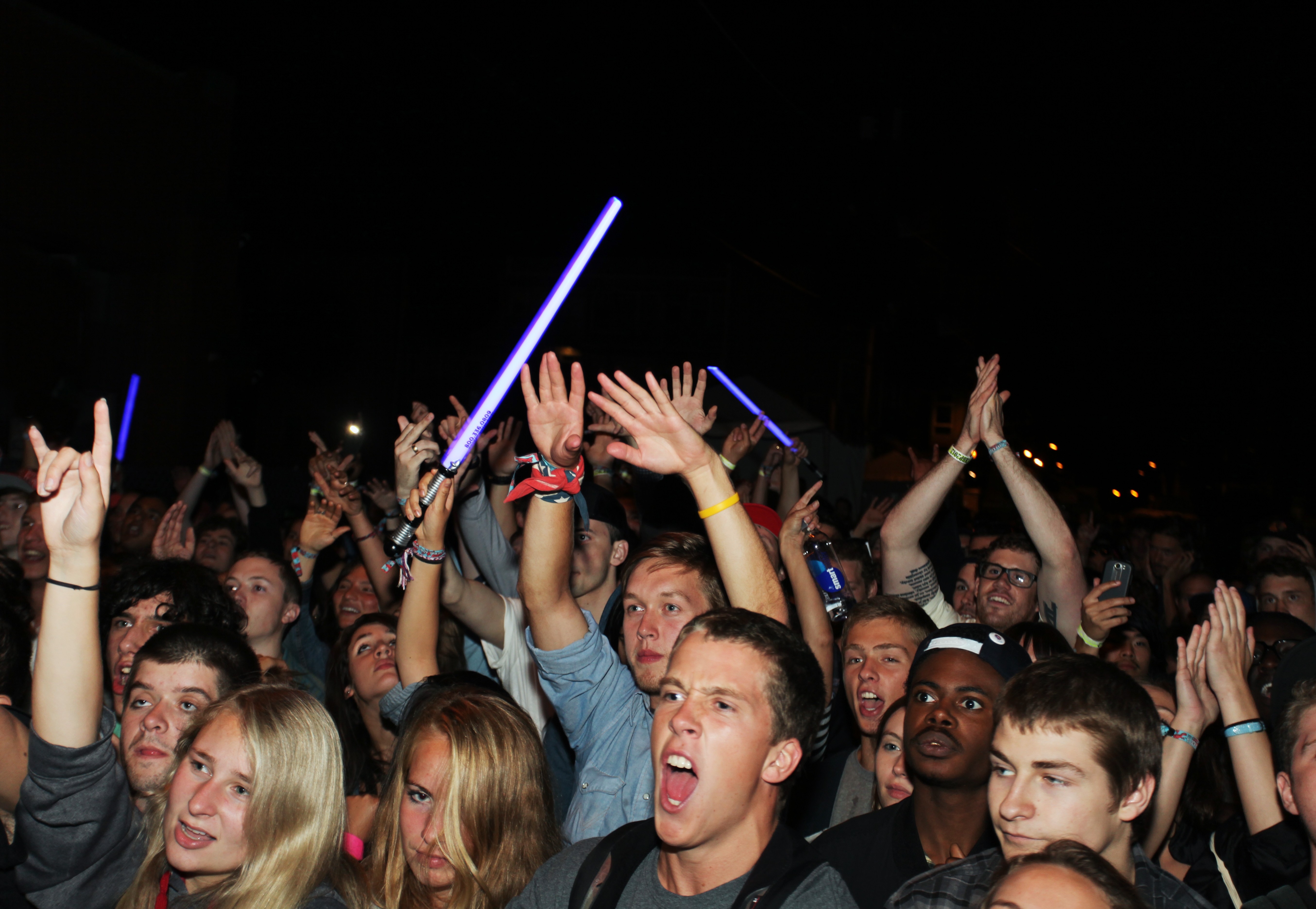 Parisalexa at Vera Stage in Seattle, WA on Sat July 21, 2018, 6:15–7 pm