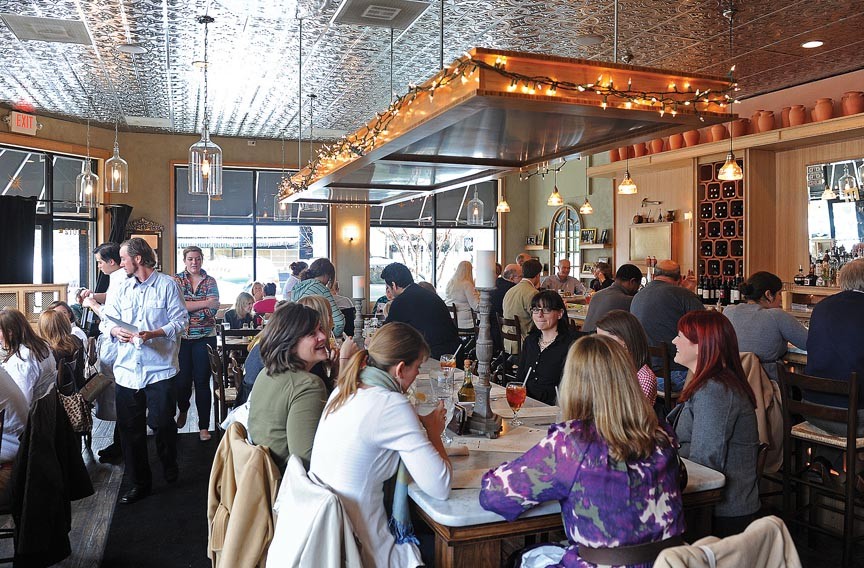 2012 Critics' Hot Spot: Stella's | 2012 State of the Plate | Style