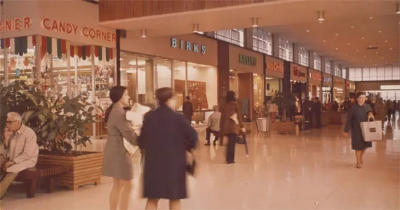 1960s-era Kelly’s Luggage storefront. - COURTESY OF KELLY’S LUGGAGE