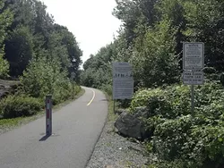 Chain of Lakes Trail