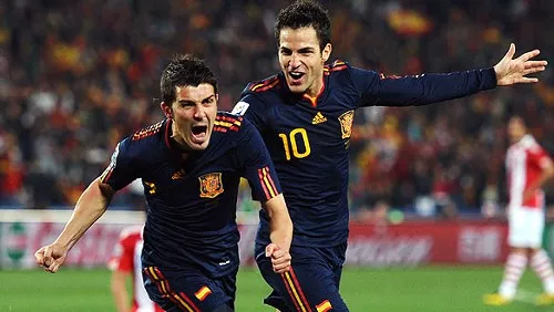 David Villa sends Spain to the Semis David Villa sends Spain to the Semis
