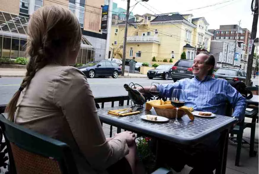 Happy patio peeps at Chianti