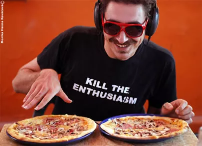 hey, look, its DJ Pizza! hey, look, its DJ Pizza!