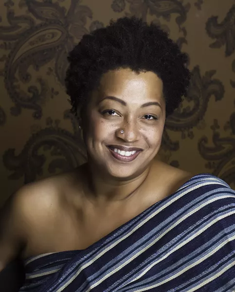 Lisa Fischer - DJENEBA ADUAYOM