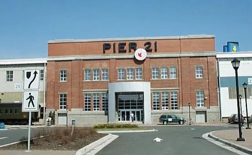 pier21.jpg