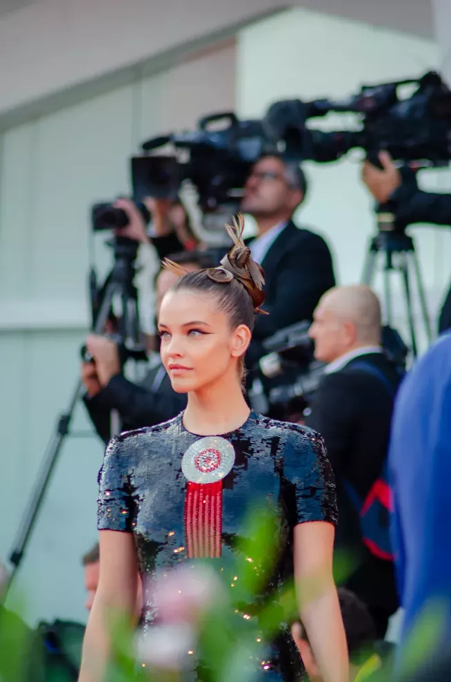 Stars hit the red carpet in style to kick off 2022 Venice International Film Festival