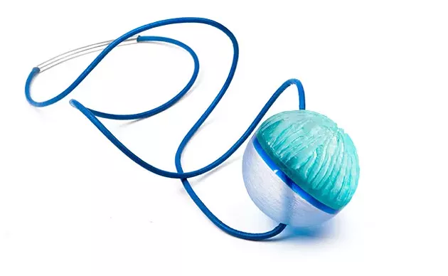 Emma Piirtoniemi’s “Surf and Turf” necklace - GRACE LAEMMLER