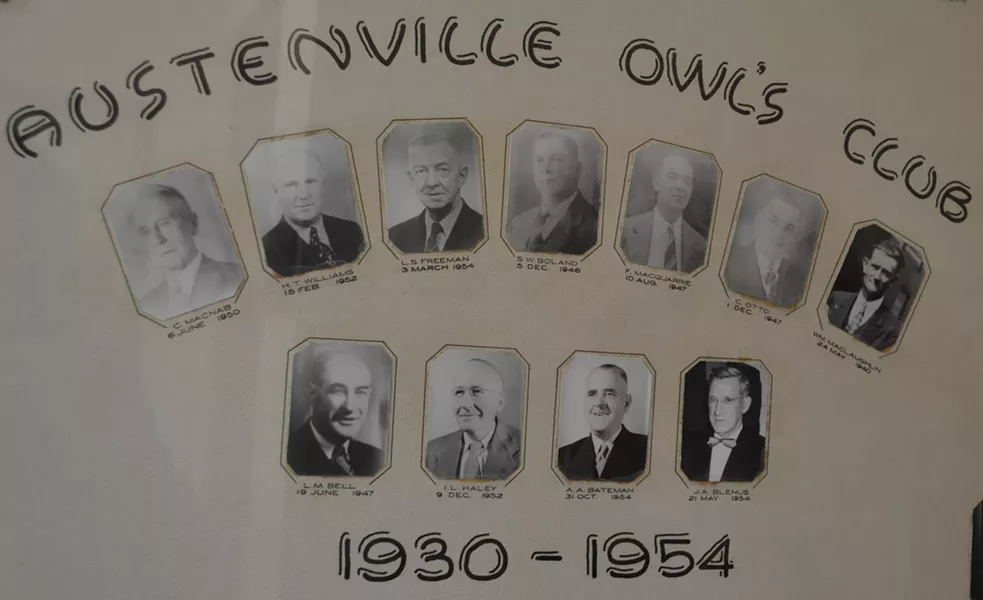 owlsclub2.jpg