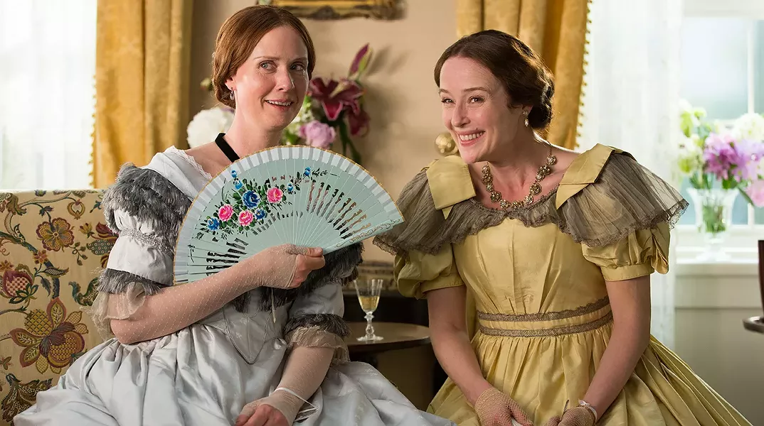 Cynthia Nixon as Emily Dickinson and Jennifer Ehle as Vinnie Dickinson. - VIA IMDB