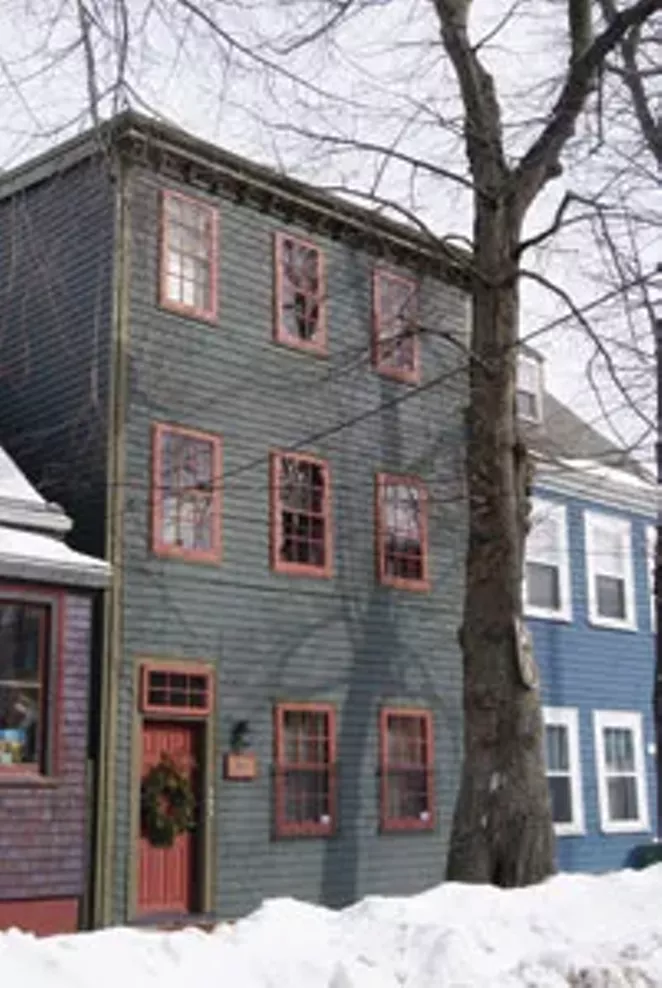 Halifax Homes Maynard Street Slideshows Halifax, Nova Scotia THE