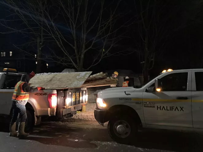 Police and city staff tear down pantry at People's Park | City | Halifax, Nova Scotia - Vimarsana News