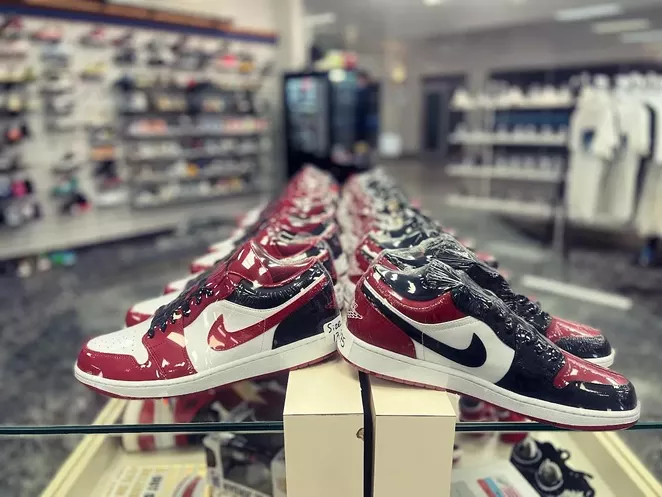 Best Shoe Store 2022 - Vimarsana News
