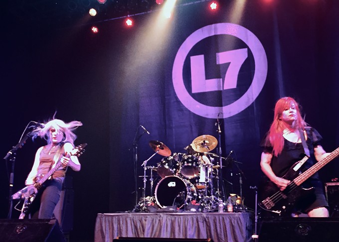The Story In Pictures | L7