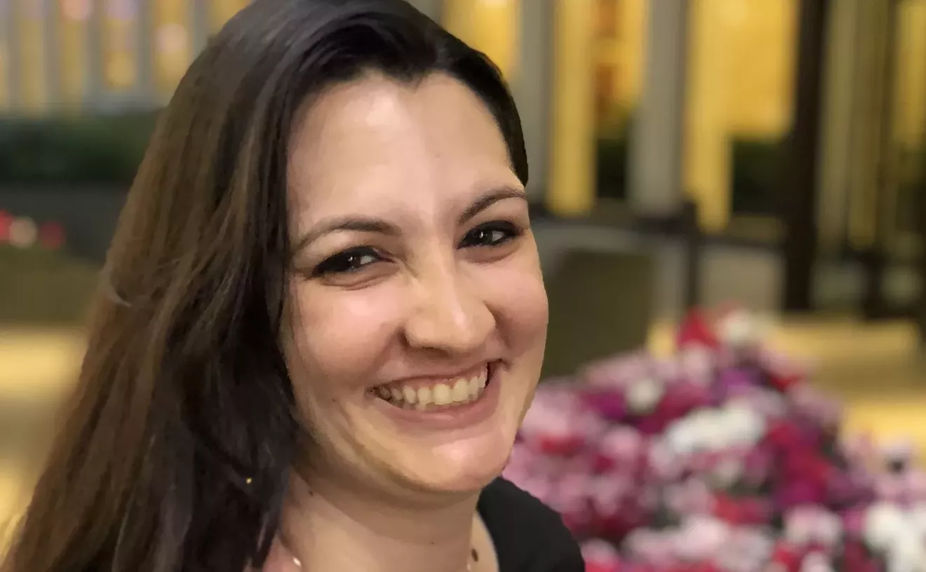 Tucson native finds her home backstage with ‘lion king’
