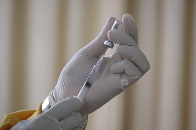 Republican AGs urge Biden administration to give up on vaccine requirements