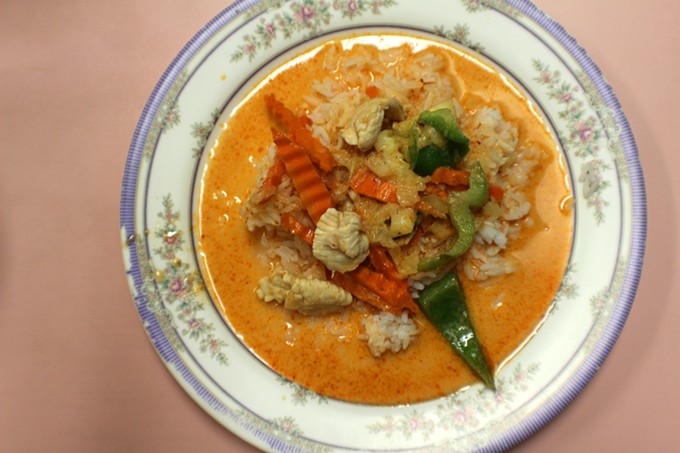 Karuna’s Thai Plate is all about the curry.