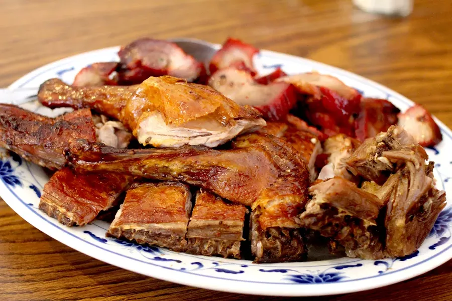 Roast duck and barbecue pork are tender and flavorful.