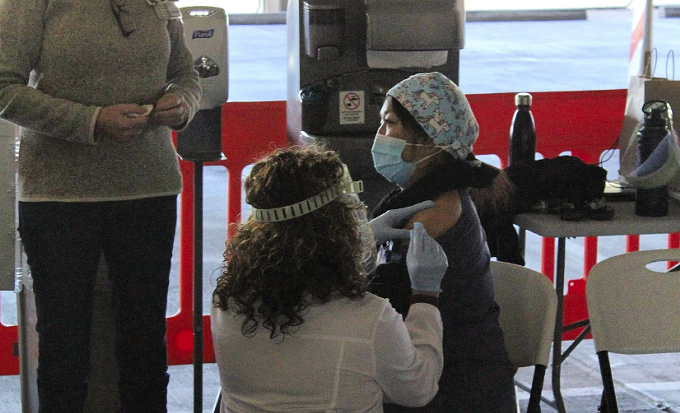 UA Encourages Student Vaccination and Tackles Vaccine Hesitancy - Vimarsana News