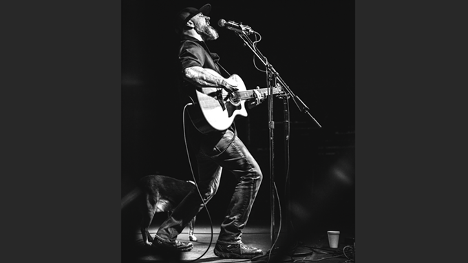 Singer Dave Mensch thrives on connecting with fans - Vimarsana News