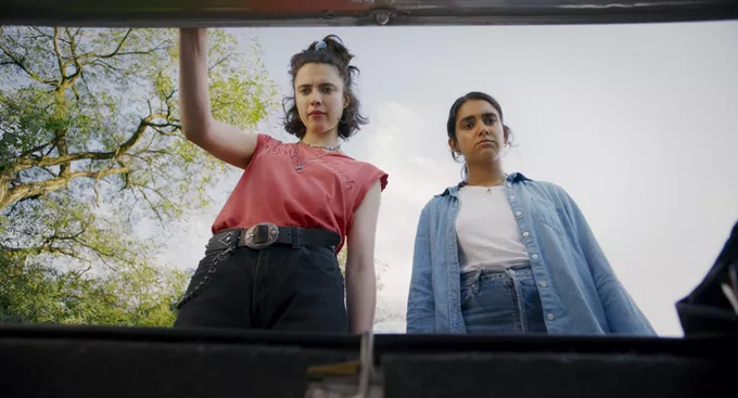 Review: Ethan Coen goes B-movie with 'Drive-Away Dolls' | Cinema Feature - Vimarsana News