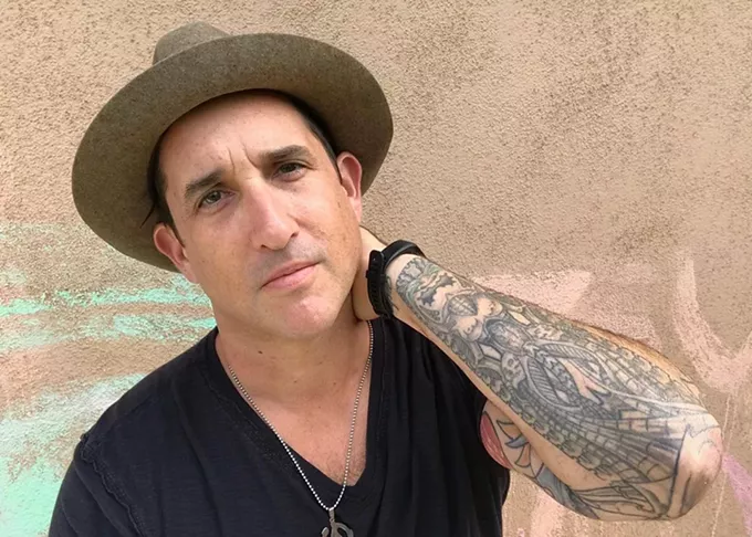 Backstage Pass: New Smash Mouth singer feels fans' vibes | Music Feature - Vimarsana News