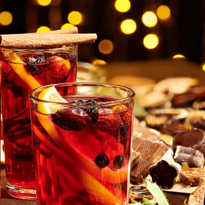 Holiday Cocktail &amp; Dining Guide: Holiday Cheers! A seasonal cocktail and dining guide